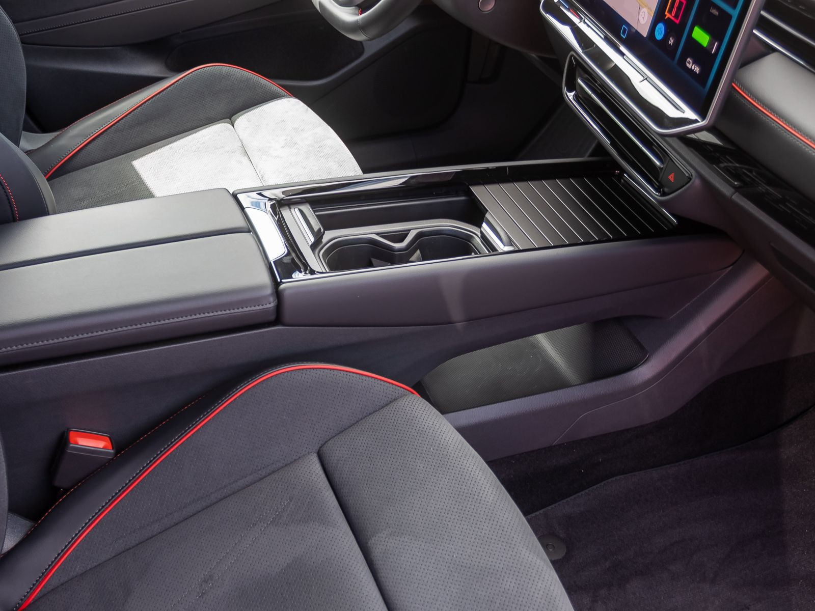 Volkswagen ID.7 Tourer GTX, AHK, Navi, LED-Matrix, Soundsystem, Augmented-Reality-Head-up-Display