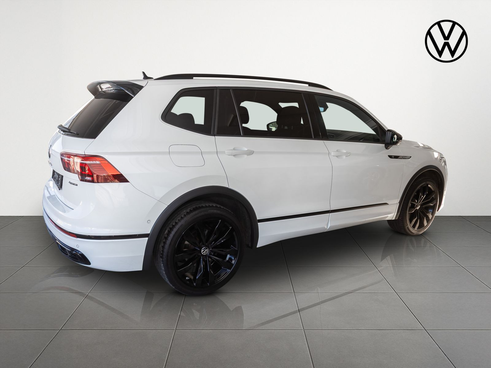 Volkswagen Tiguan Allspace R-Line 2.0TDI 4M DSG Navi Matrix Standhzg Panorama