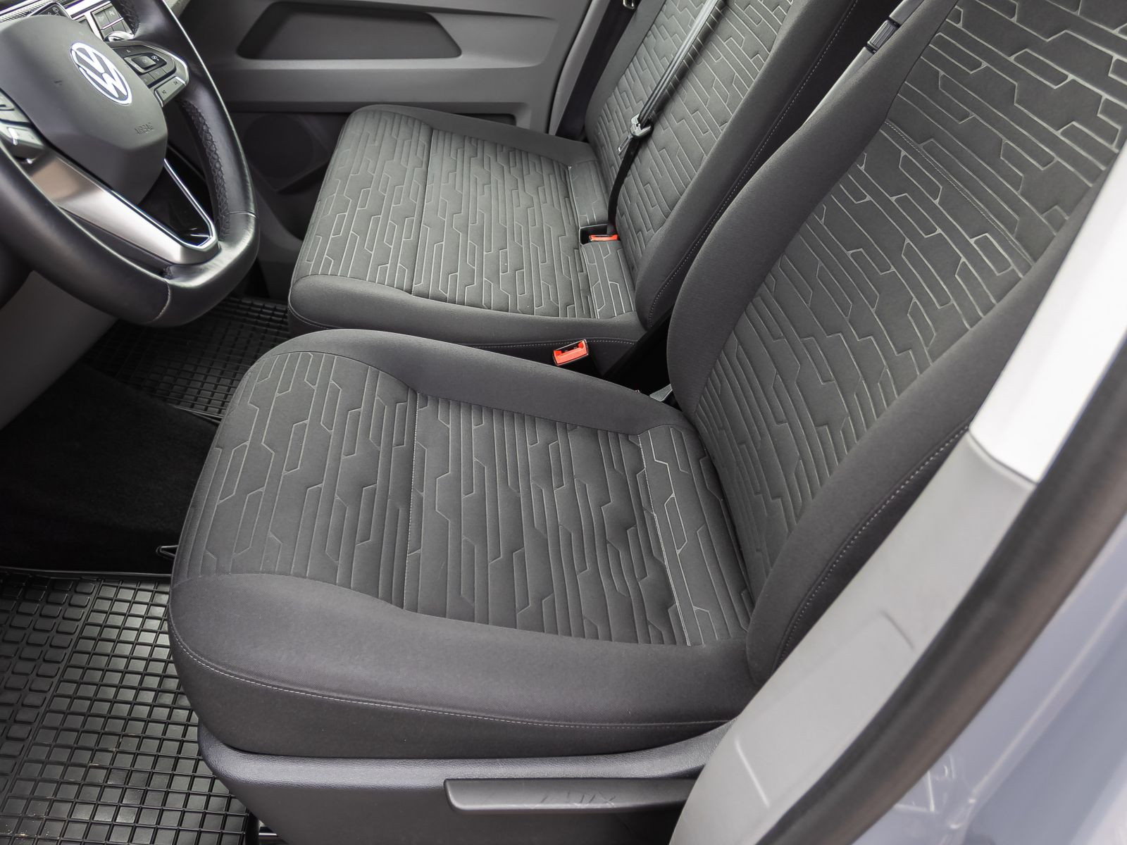 Volkswagen T6.1 Caravelle LR Comfortline 2.0TDI DSG Navi LED Standhzg ACC