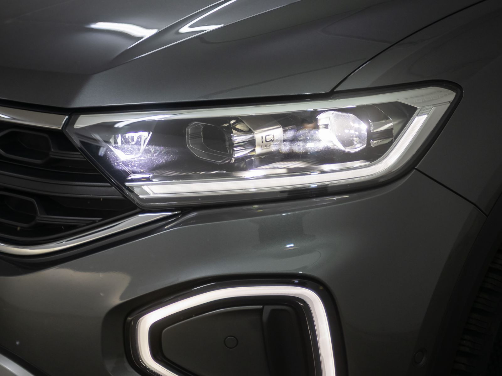Volkswagen T-ROC 2.0 TDI DSG Goal, AHK, Rückfahrkamera, Navi, LED-Plus, App-Connect