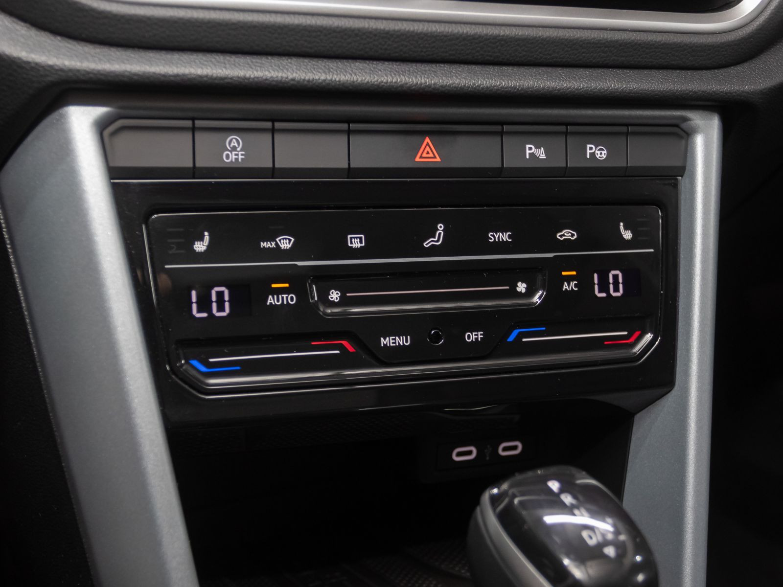 Volkswagen T-ROC 2.0 TDI DSG Goal, AHK, Rückfahrkamera, Navi, LED-Plus, App-Connect
