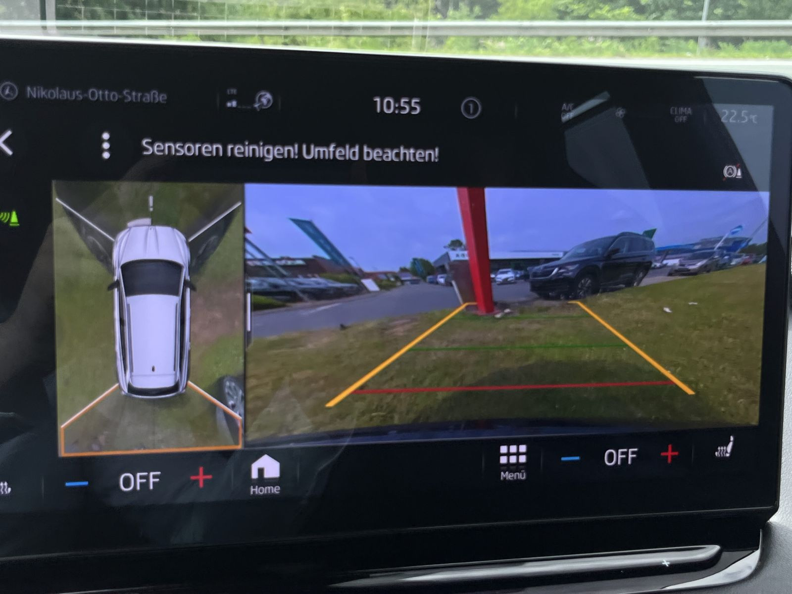 Skoda Enyaq 80X 4x4 Sportline Navi Standhzg Panorama LED