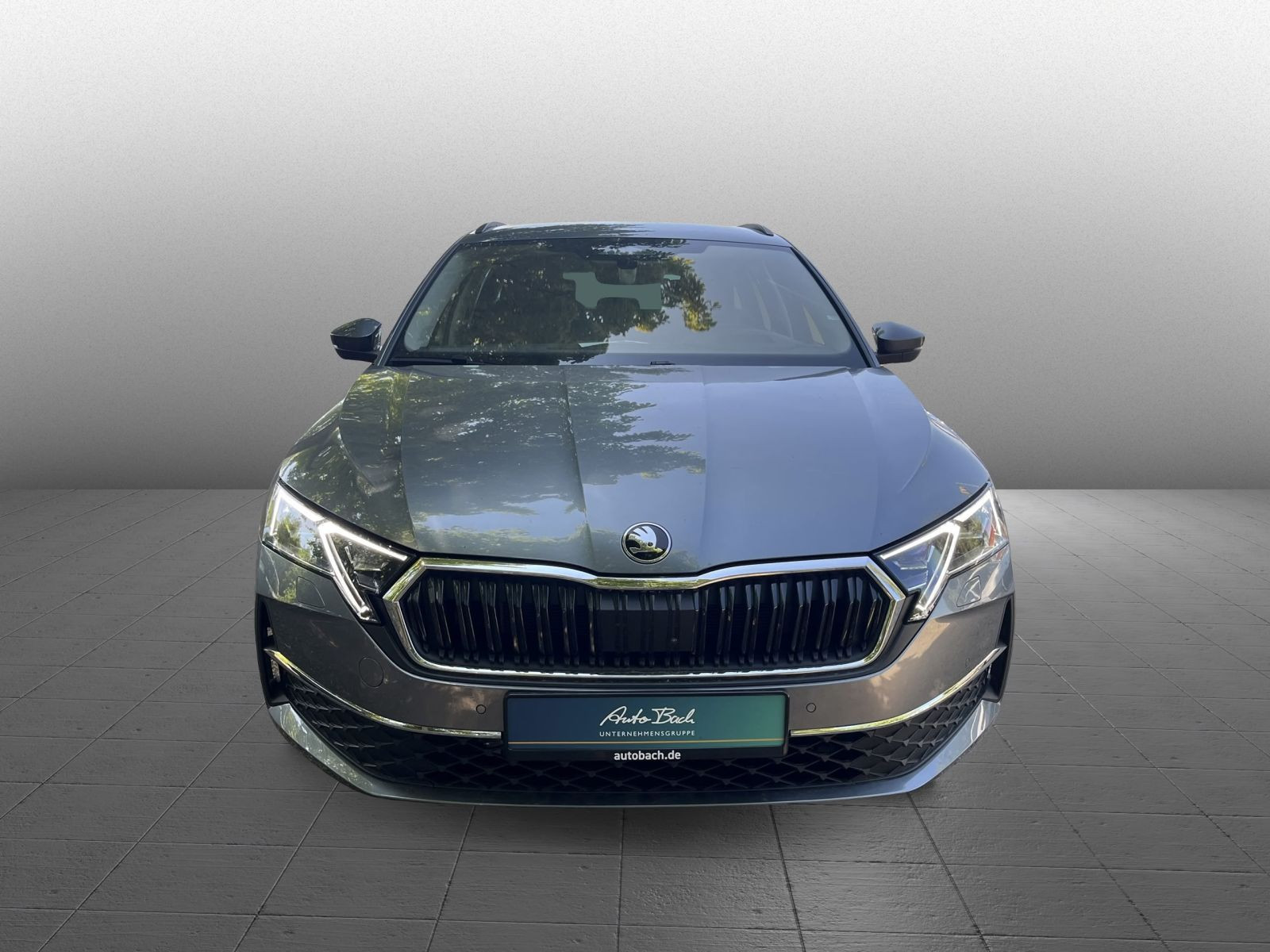 Skoda Octavia Combi Balance 2,0 TDI DSG AHK HuD LED
