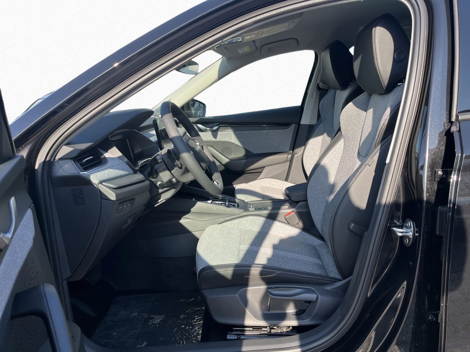 Skoda Octavia Combi Balance 2,0 TDI DSG AHK HuD LED