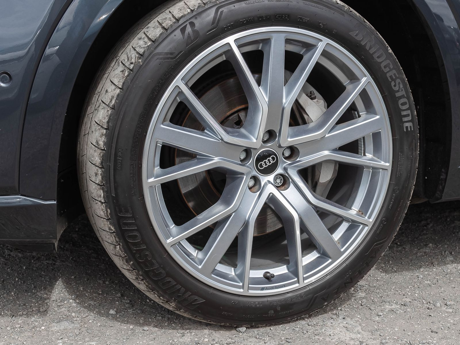 Audi e-tron advanced 55 qu Navi Standklima Air ACC