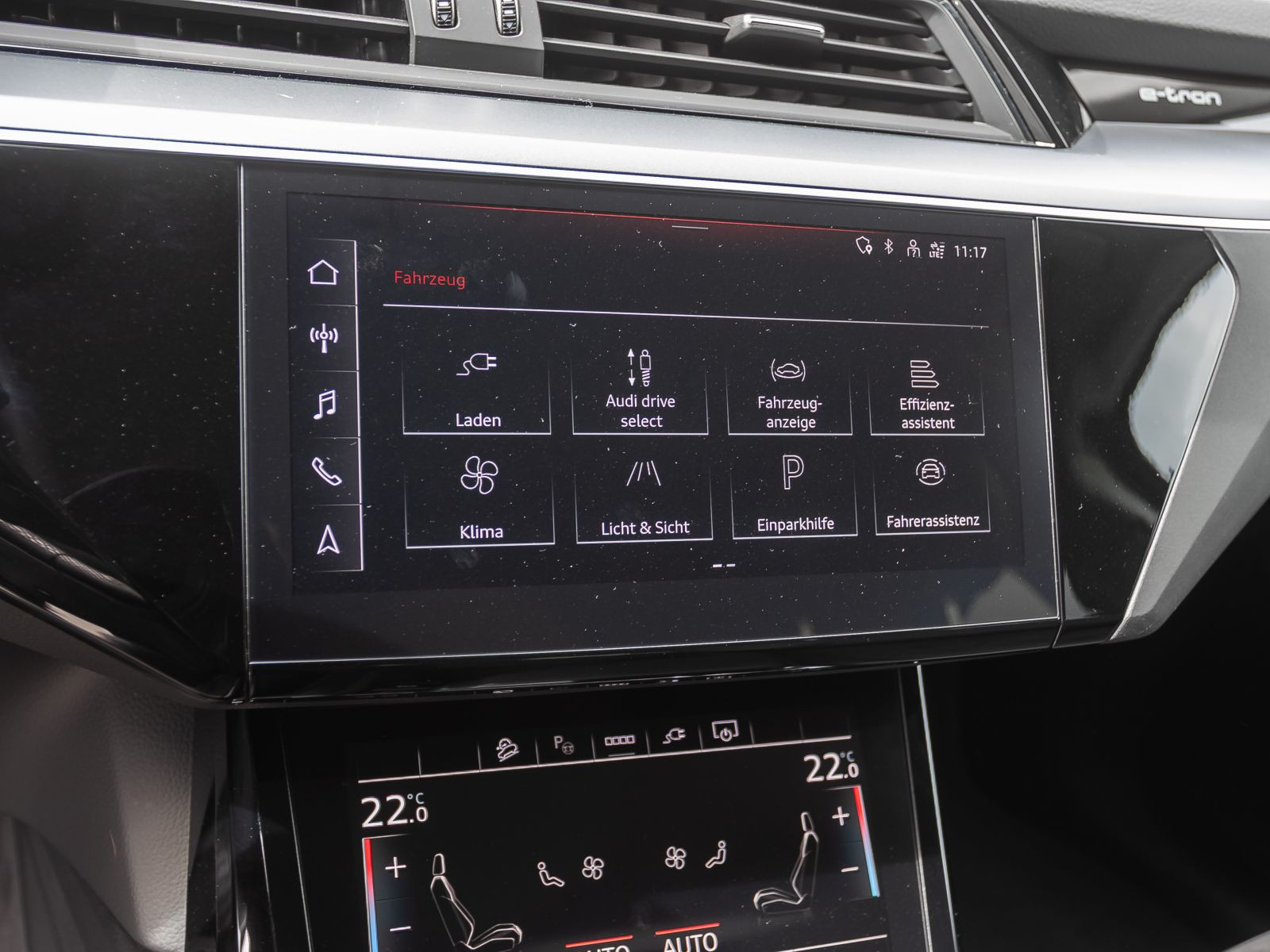 Audi e-tron advanced 55 qu Navi Standklima Air ACC