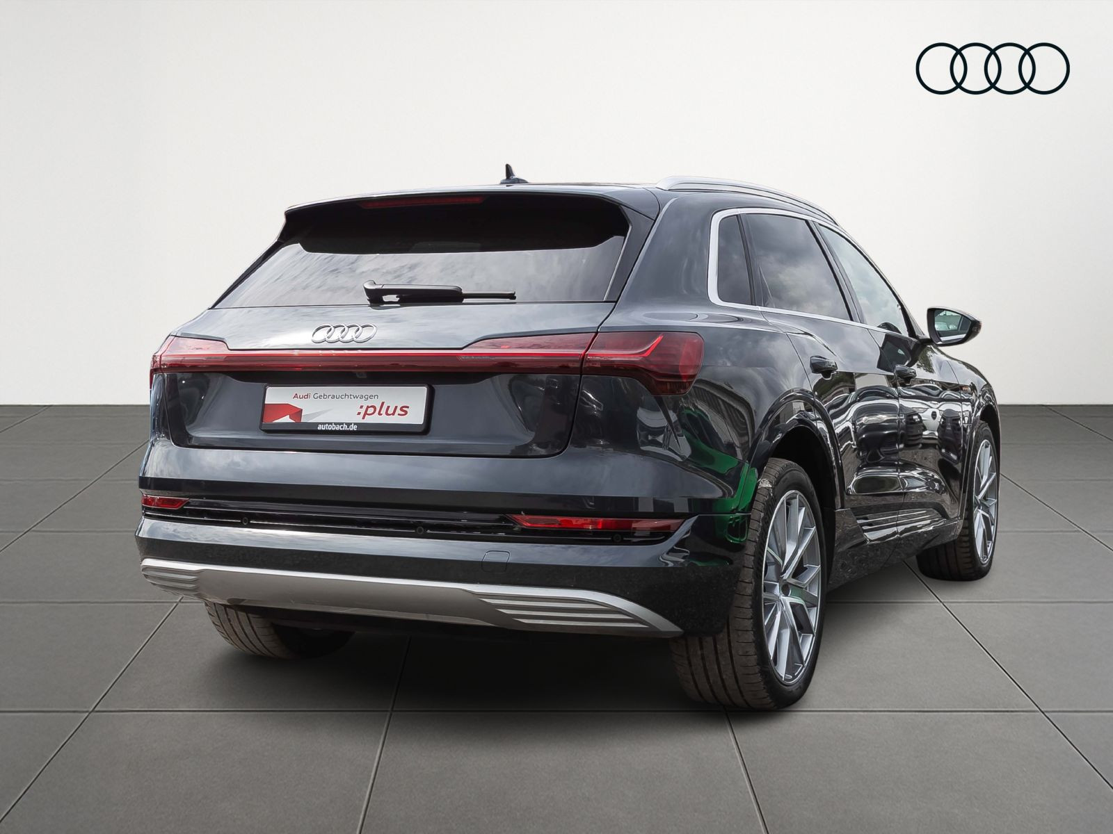 Audi e-tron advanced 55 qu Navi Standklima Air ACC