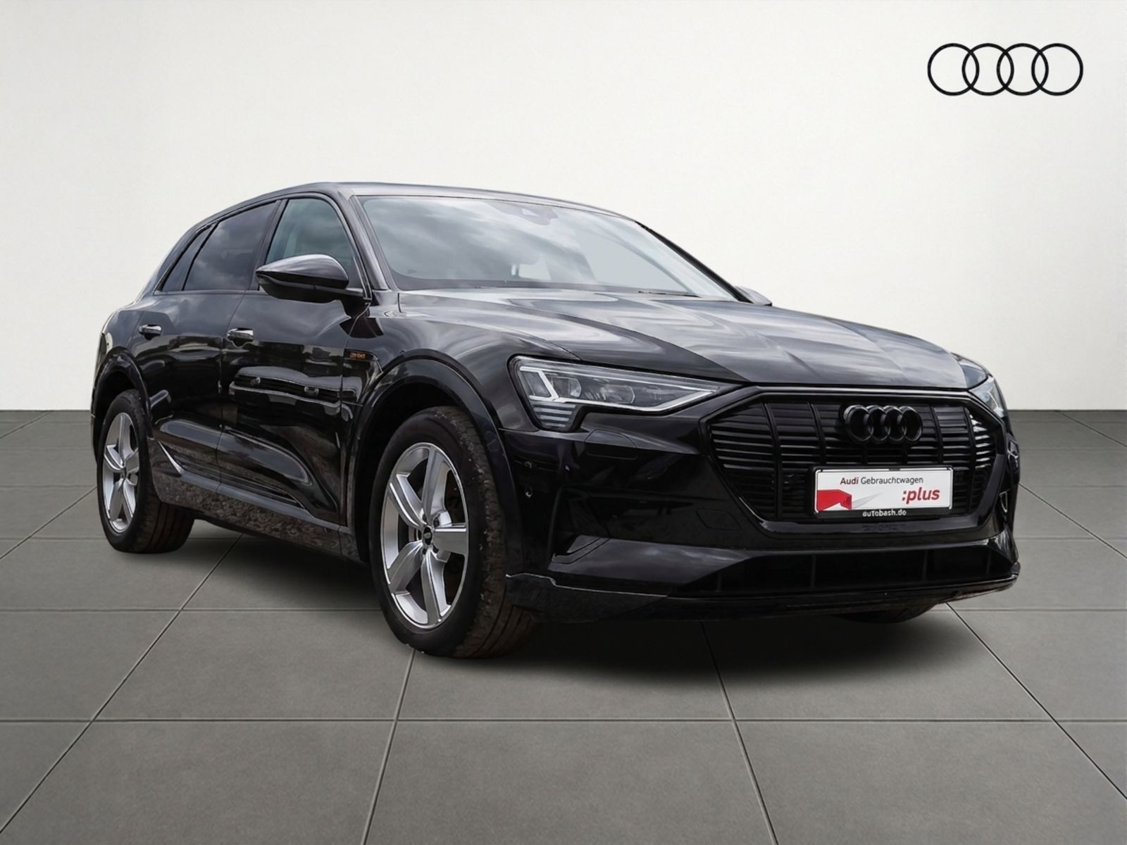 Audi e-tron advanced 55 qu Standklima Air Pano AHK ACC