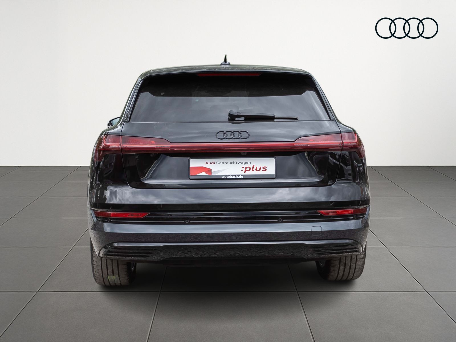 Audi e-tron advanced 55 qu Standklima Air Pano AHK ACC