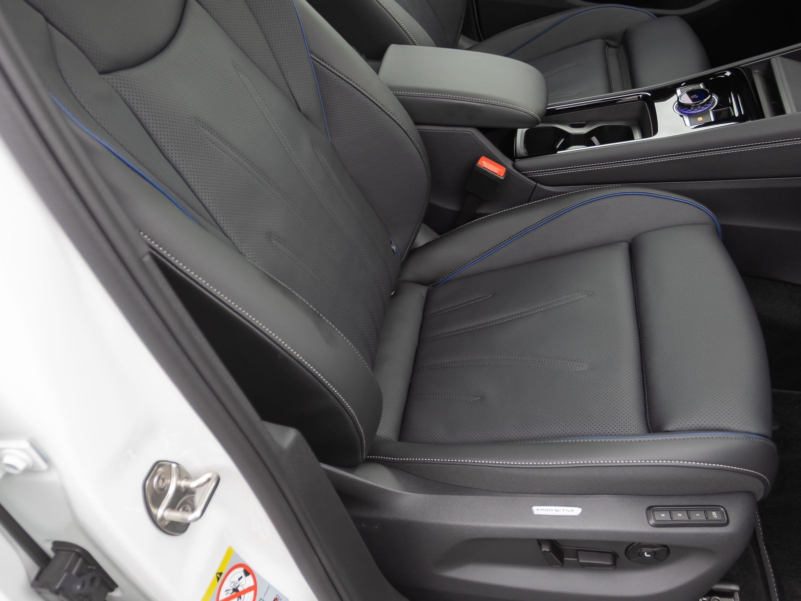 Volkswagen Tayron R-Line 2.0TDI 4M DSG Navi Matrix HuD Standhzg Panorama AHK