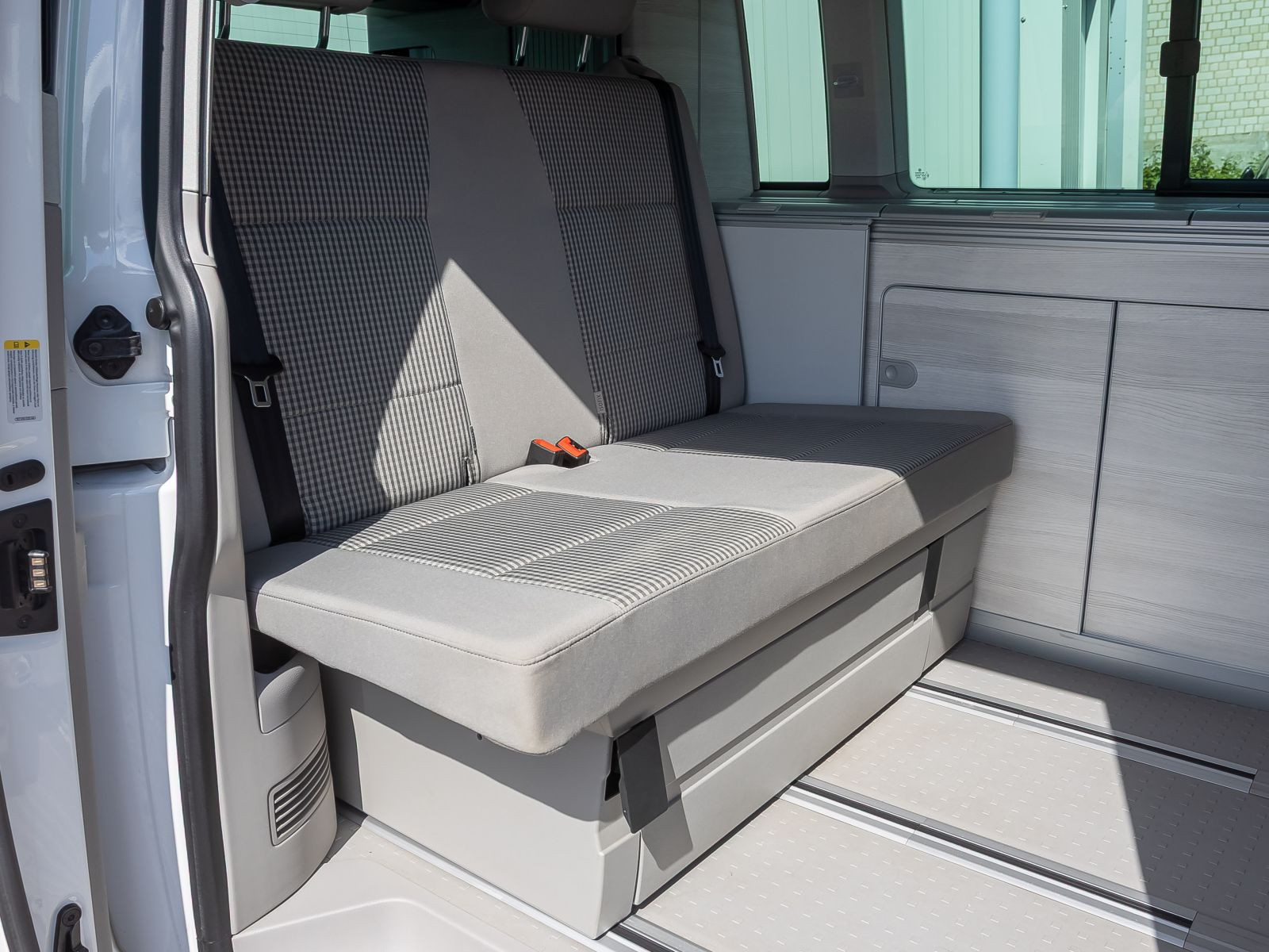Volkswagen T6 California Coast 2.0 TDI DSG Navi ACC EPH