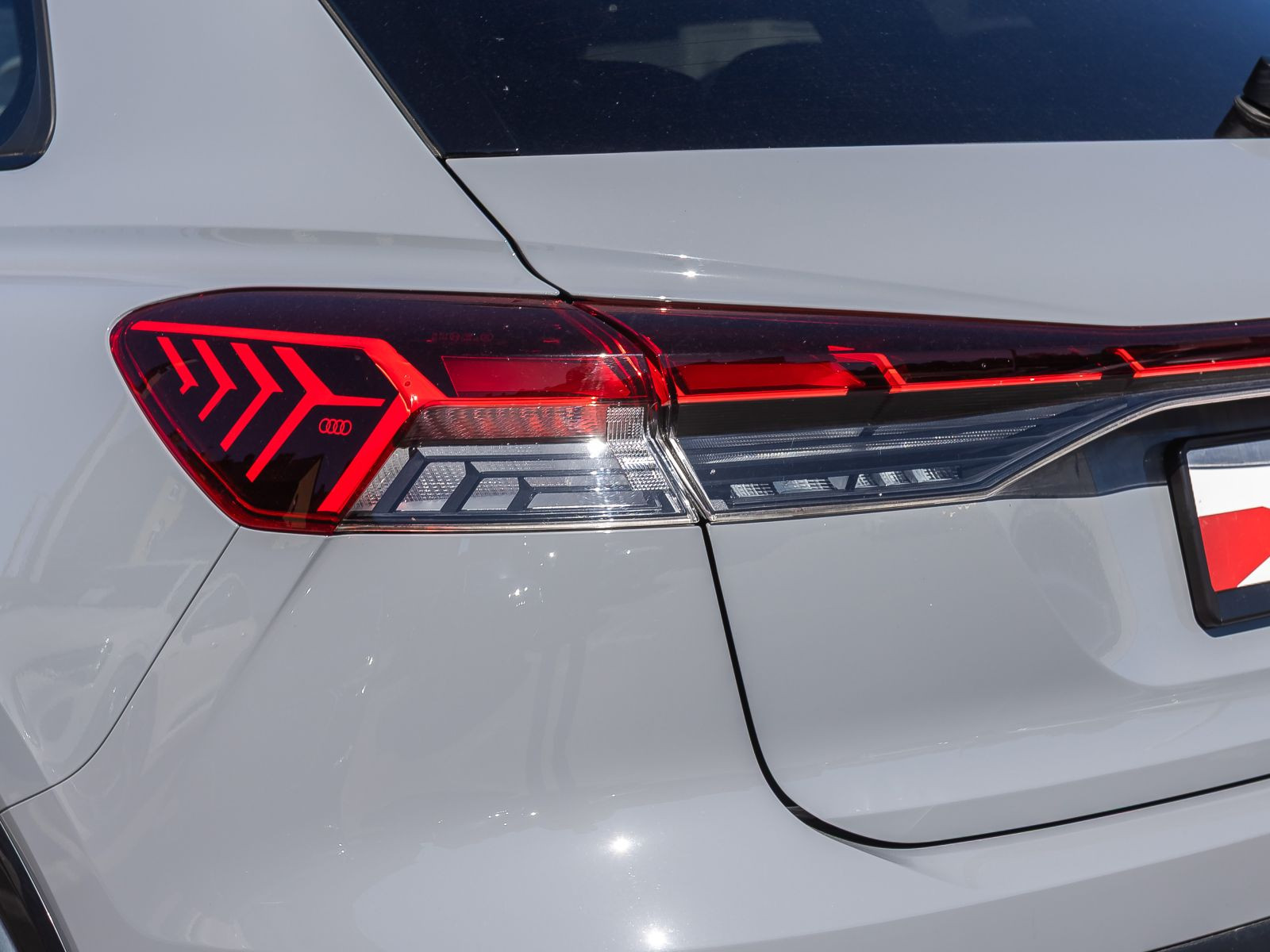Audi Q4 e-tron S line 35 LED Standklima ACC EPH DAB