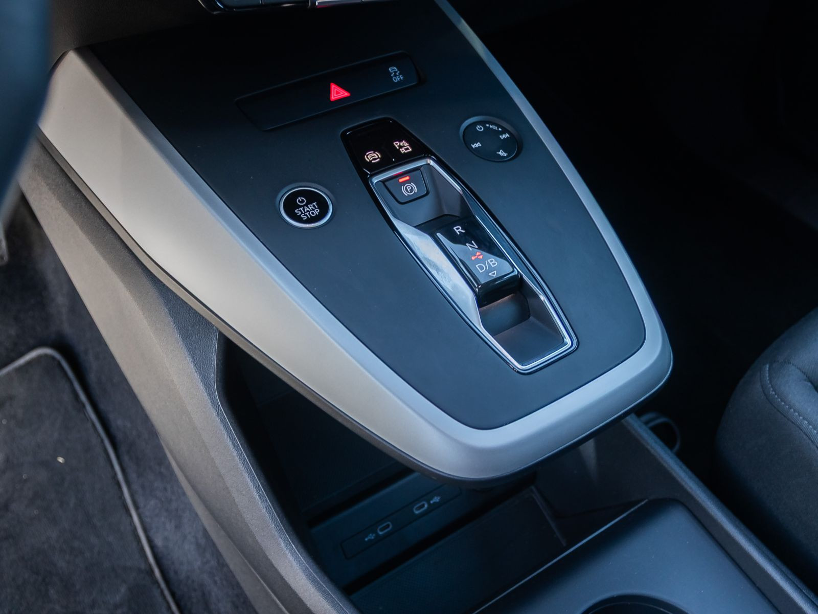 Audi Q4 e-tron S line 35 LED Standklima ACC EPH DAB