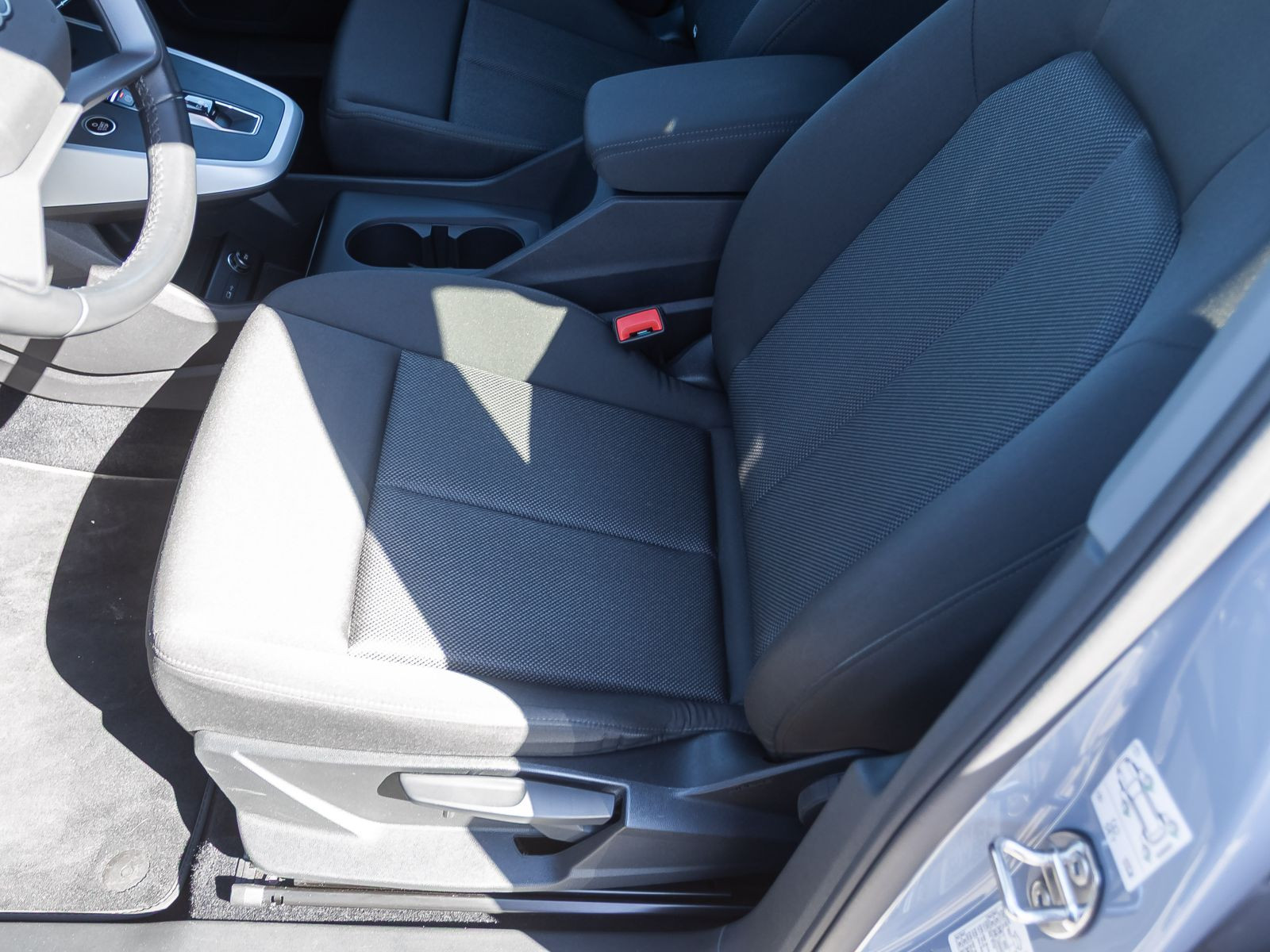 Audi Q4 e-tron S line 35 LED Standklima ACC EPH DAB