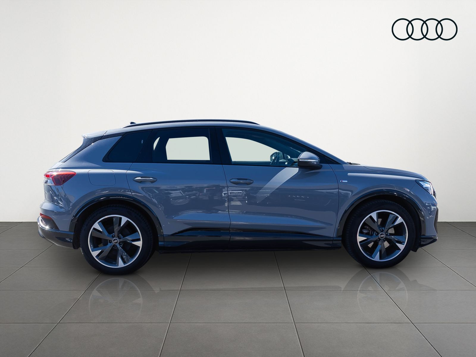 Audi Q4 e-tron S line 35 LED Standklima ACC EPH DAB