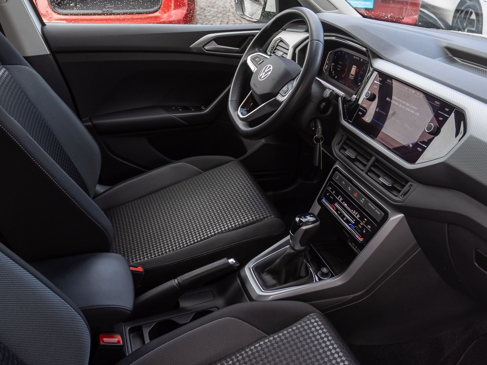 Volkswagen T-Cross 1.0 TSI DSG ACTIVE, ParkAssist, Rückfahrkamera, Digital Cockpit Pro, App-Connect