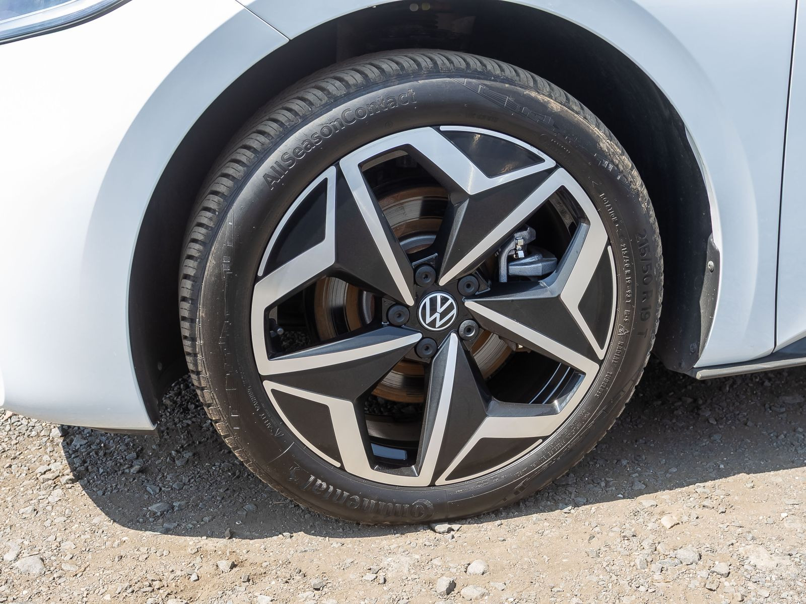 Volkswagen ID.3 Pro Performance, Navi, Panoramadach, LED-Matrix, App-Connect