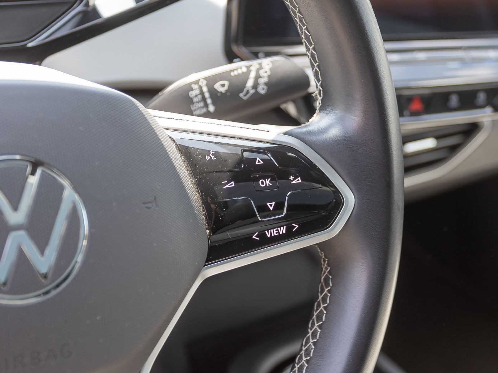 Volkswagen ID.3 Pro Performance, Navi, Panoramadach, LED-Matrix, App-Connect