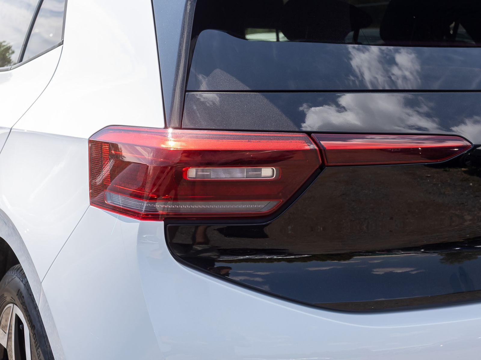 Volkswagen ID.3 Pro Performance, Navi, Panoramadach, LED-Matrix, App-Connect