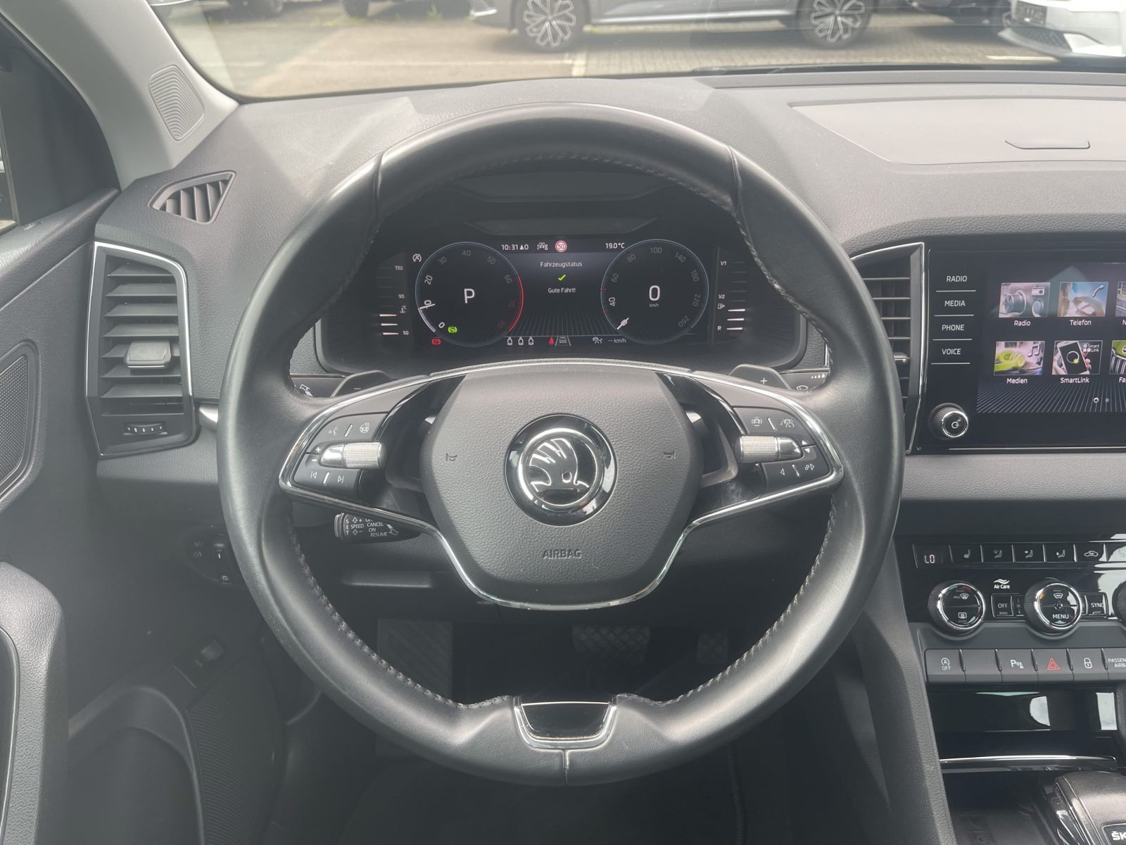 Skoda Karoq Ambition 1.5TSI DSG Navi LED ACC EPH AHK