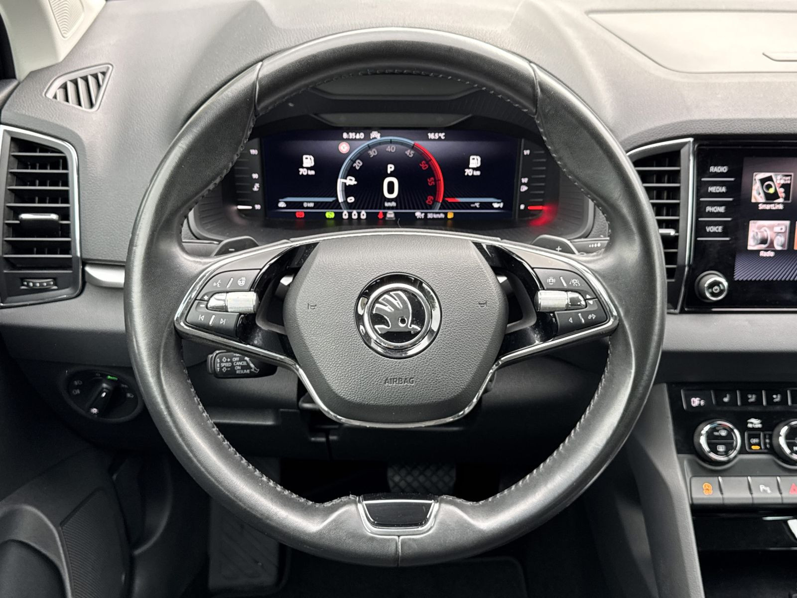 Skoda Karoq Ambition 2.0TDI DSG Navi LED ACC EPH AHK