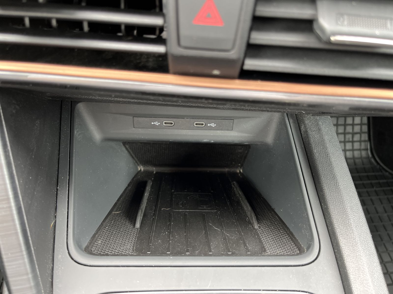 Cupra Formentor VZ 1.4 e-Hybrid Navi LED Panorama ACC AHK