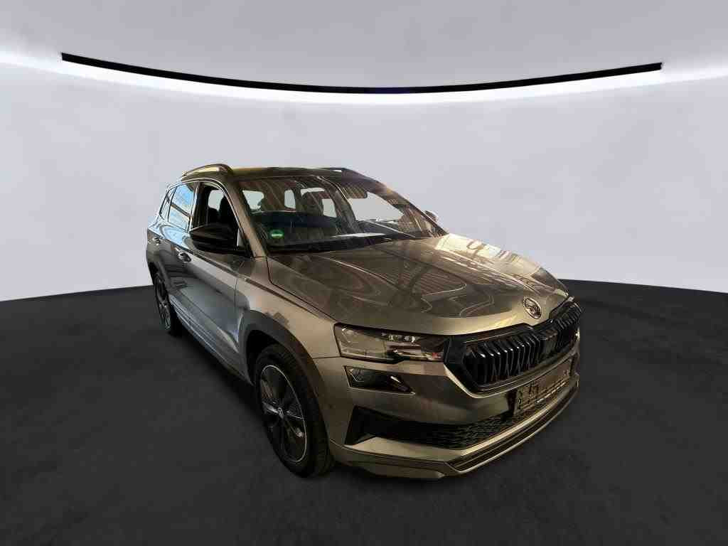 Skoda Karoq Sportline 2.0TSI 4x4 DSG Navi LED ACC EPH AHK