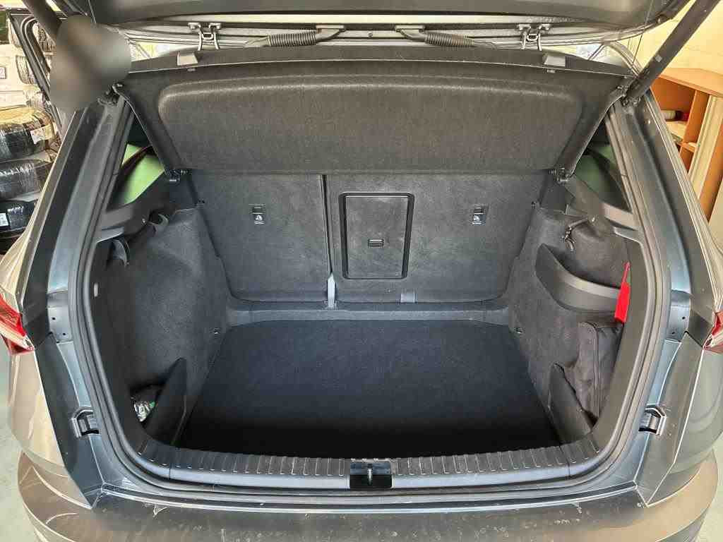 Skoda Karoq Sportline 2.0TSI 4x4 DSG Navi LED ACC EPH AHK