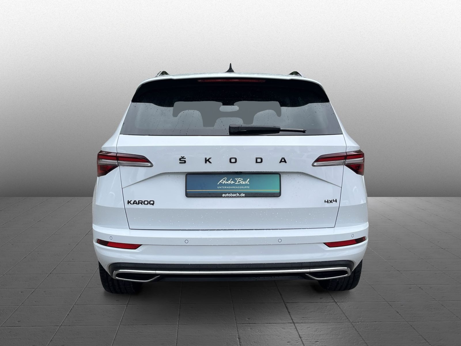 Skoda Karoq Sportline 2.0TSI 4x4 DSG Navi LED Panorama ACC AHK