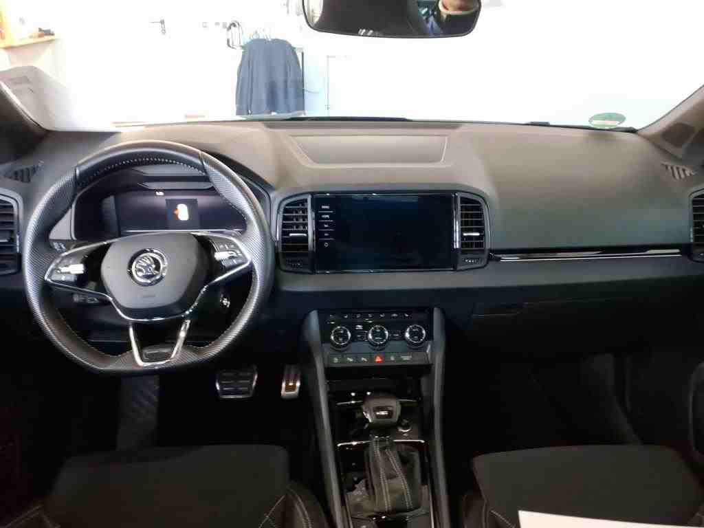 Skoda Karoq Sportline 1.5TSI DSG Navi LED Panorama ACC AHK