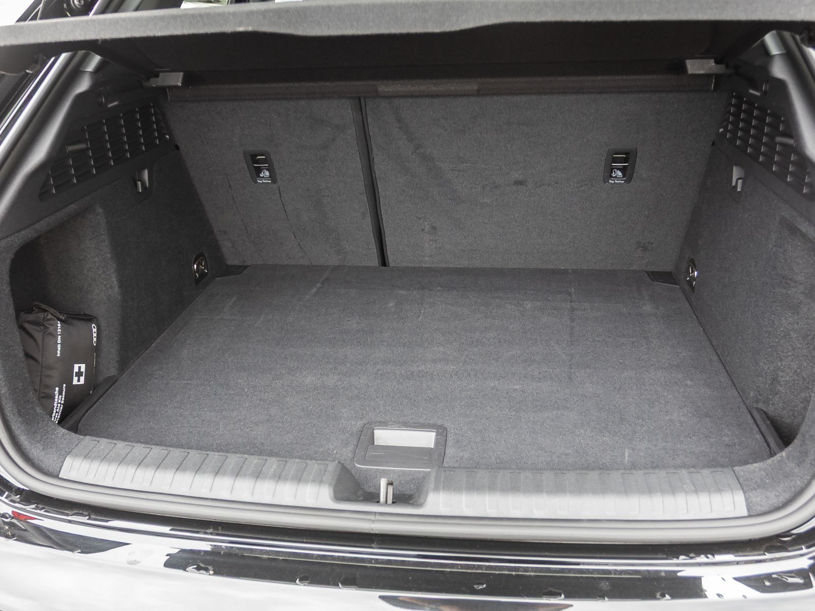 Audi A3 Sportback Advanced TFSI Navi LED EPH Sitzhzg
