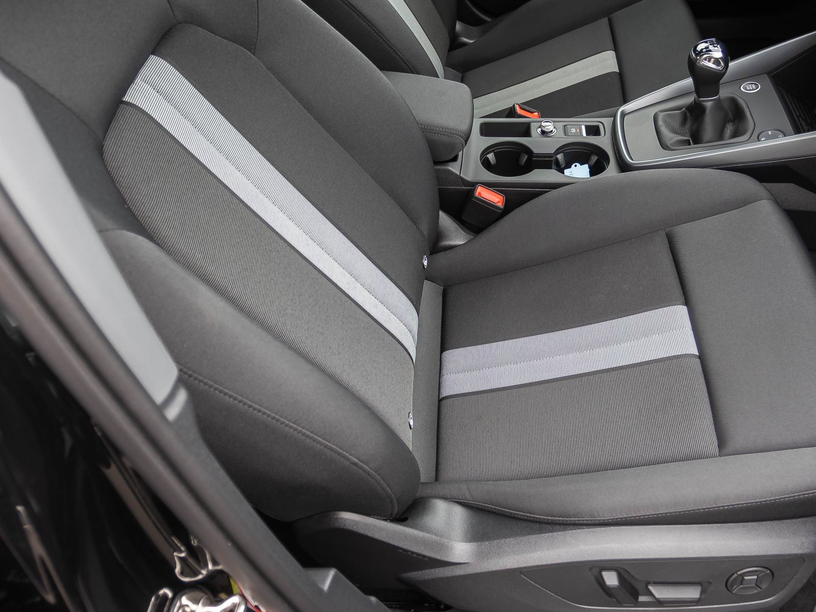 Audi A3 Sportback Advanced TFSI Navi LED EPH Sitzhzg