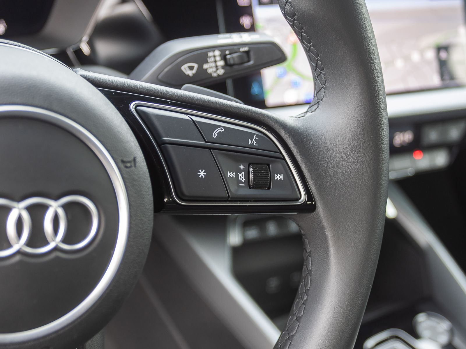 Audi A3 Sportback S line 35TFSI Stronic HUD SONOS ACC