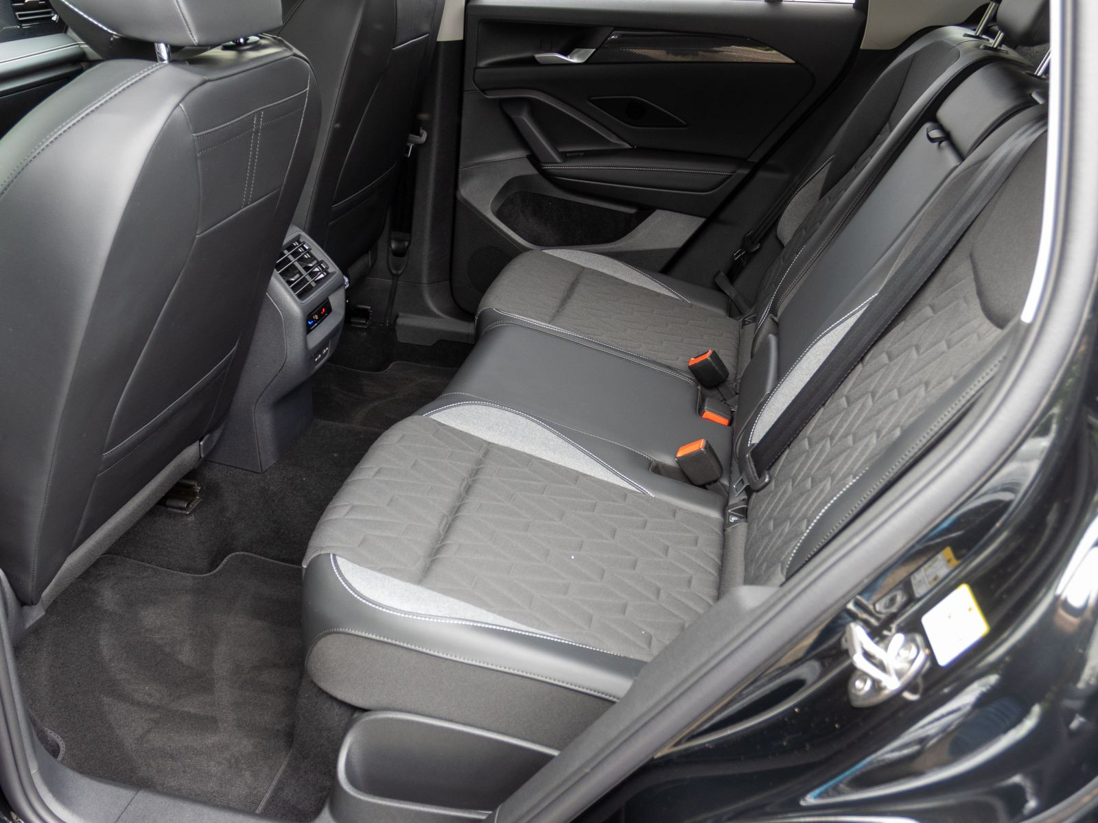 Volkswagen Tiguan 1.5 TSI DSG Goal, Navi, LED-Plus, App-Connect, Rückfahrkamera