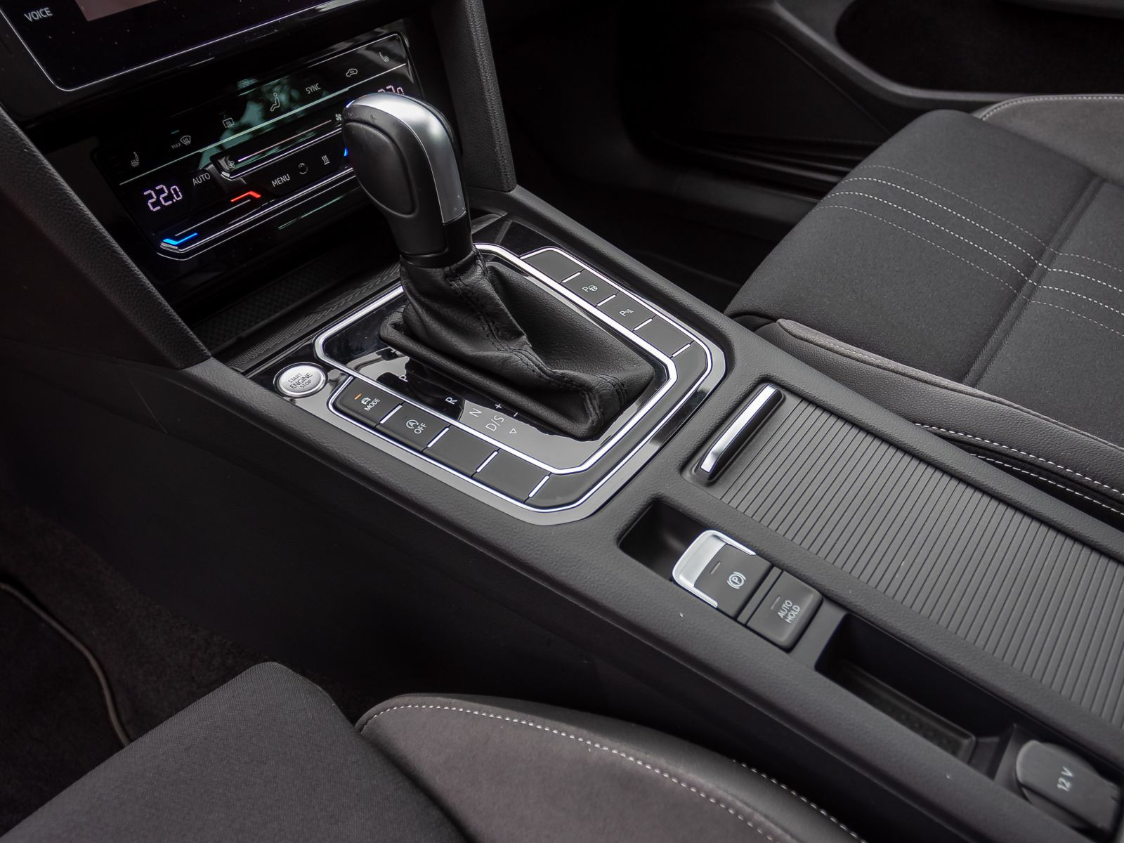 Volkswagen Passat Variant Alltrack 2.0 TDI DSG, AHK, LED-Matrix, Navi, Standheizung, App-Connect