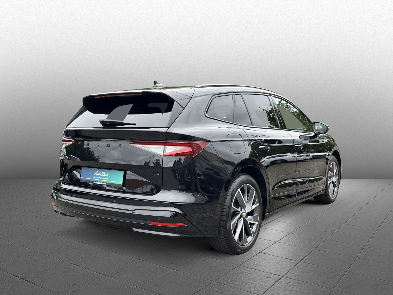 Skoda Enyaq 60 Sportline Navi LED Standklima HuD ACC EPH