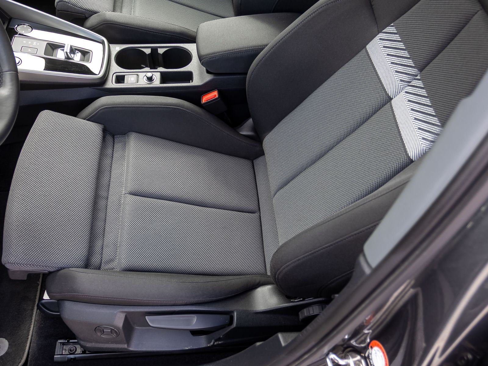Audi A3 Sportback S line 40TFSI e Stronic Navi LED Panorama GRA