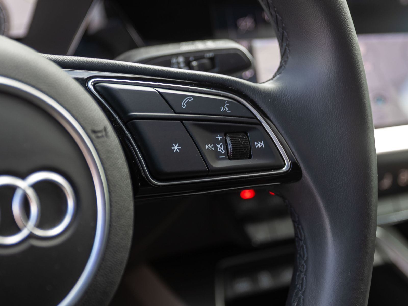 Audi A3 Sportback S line 40TFSI e Stronic Navi LED Panorama GRA