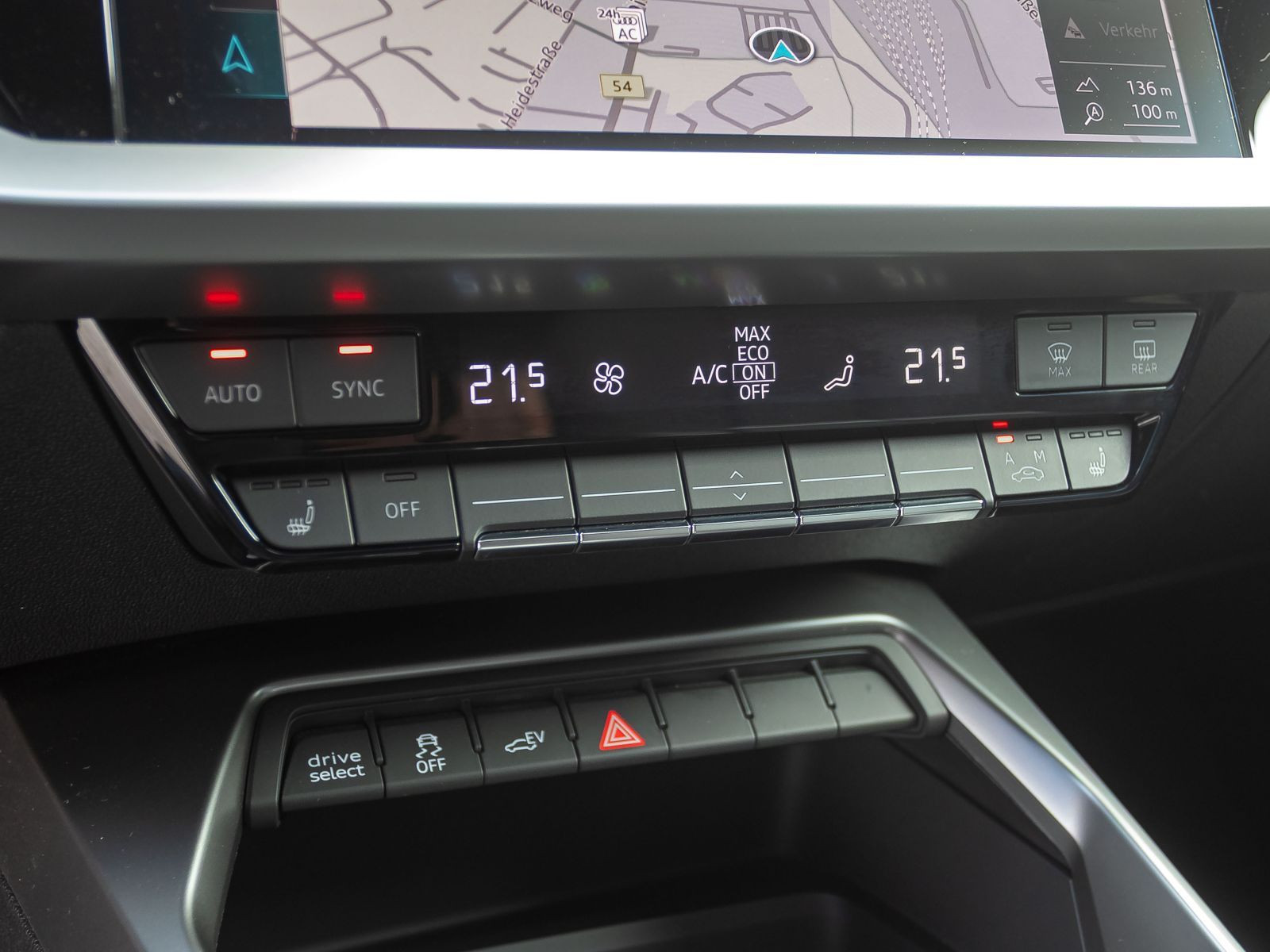 Audi A3 Sportback S line 40TFSI e Stronic Navi LED Panorama GRA