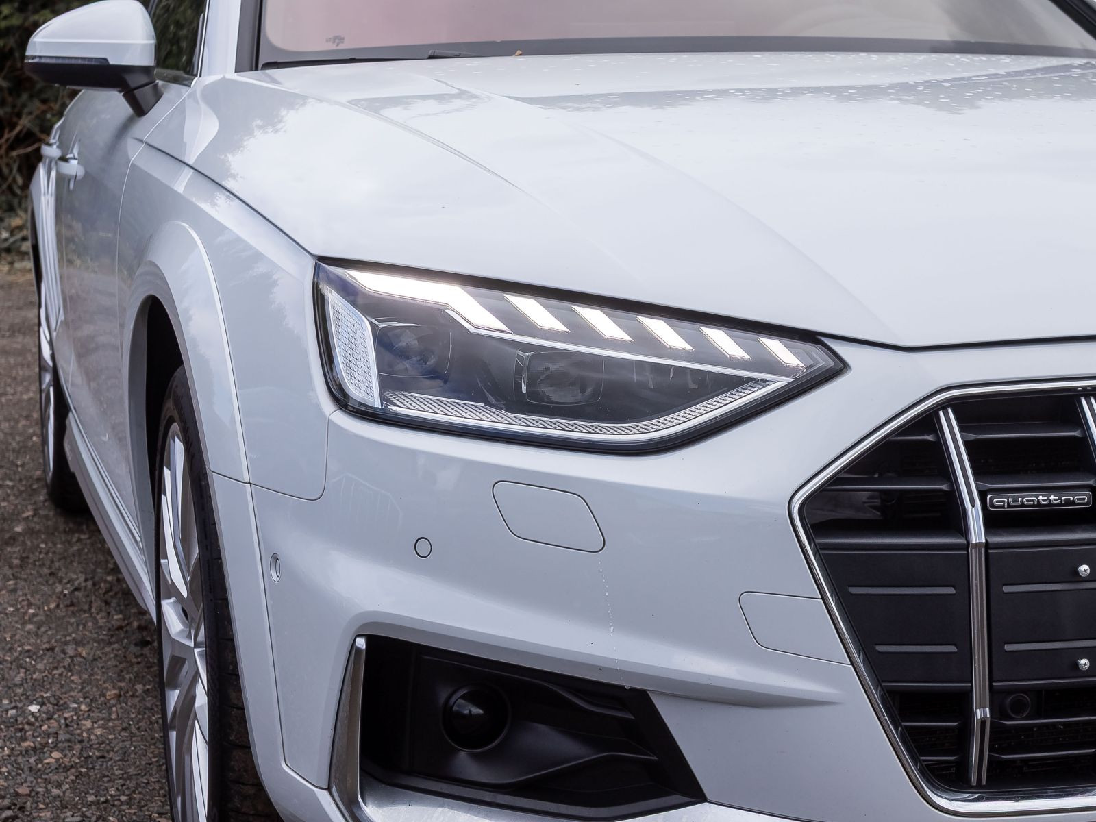 Audi A4 allroad 40TDI Stronic Navi B&O Panorama AHK