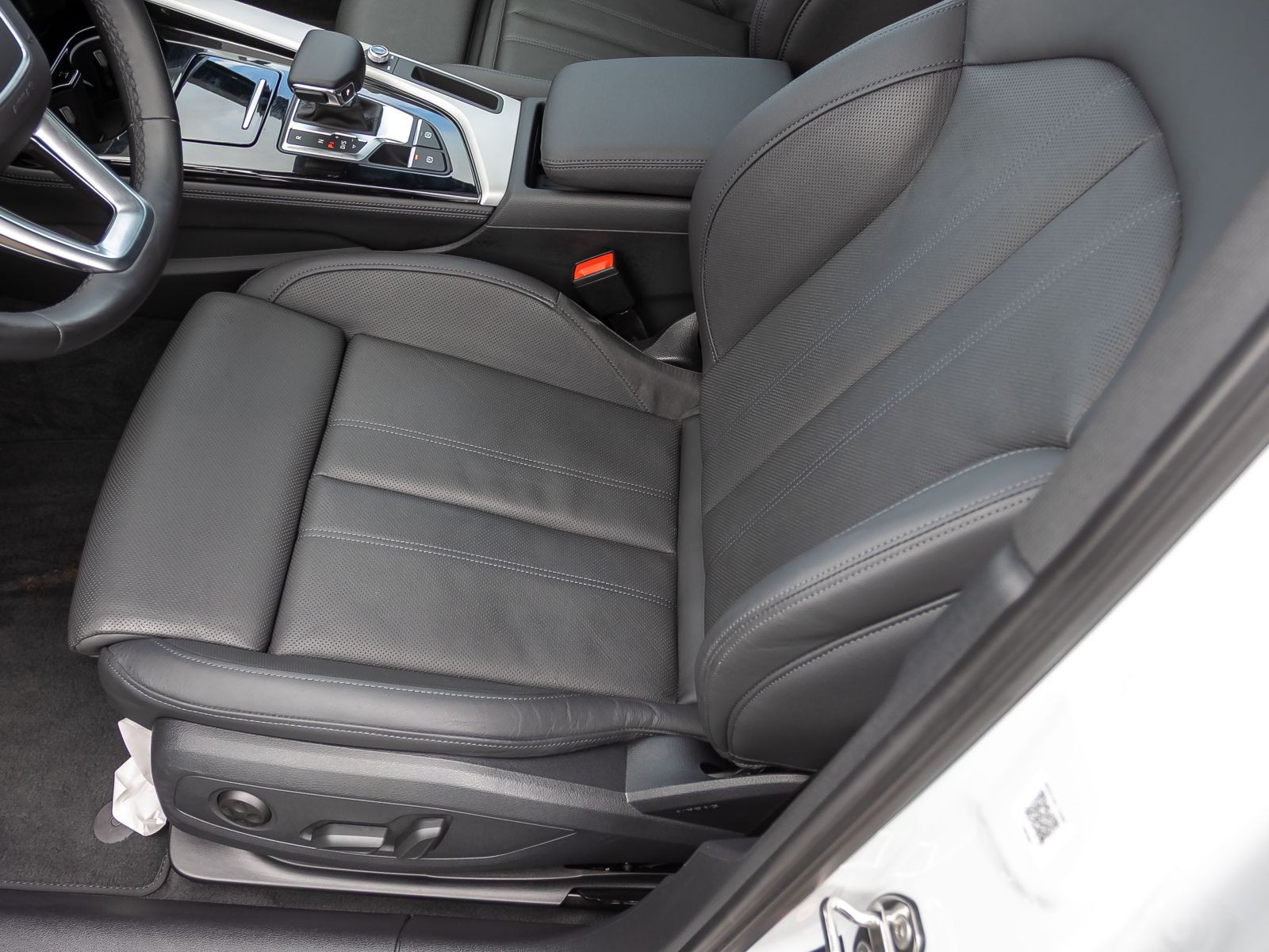 Audi A4 allroad 40TDI Stronic Navi B&O Panorama AHK