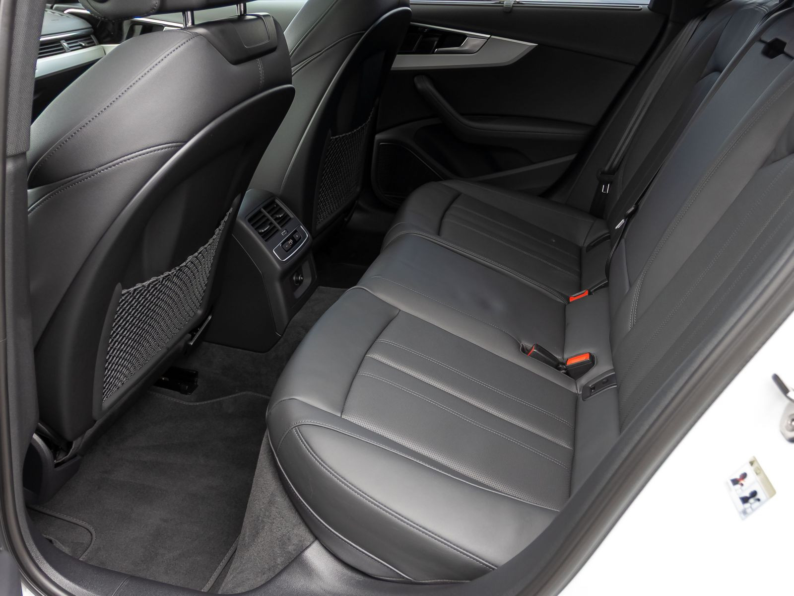 Audi A4 allroad 40TDI Stronic Navi B&O Panorama AHK