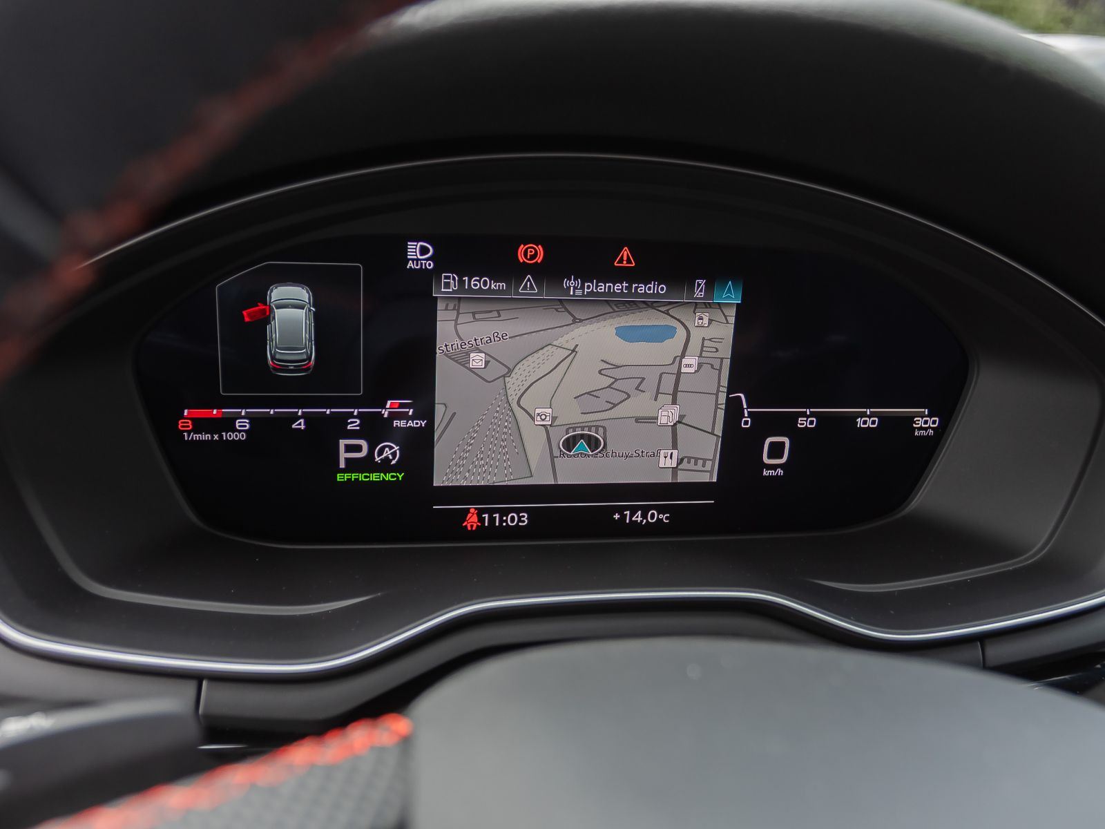 Audi A4 Avant S line 45TFSI qu Stronic Navi Matrix ACC AHK
