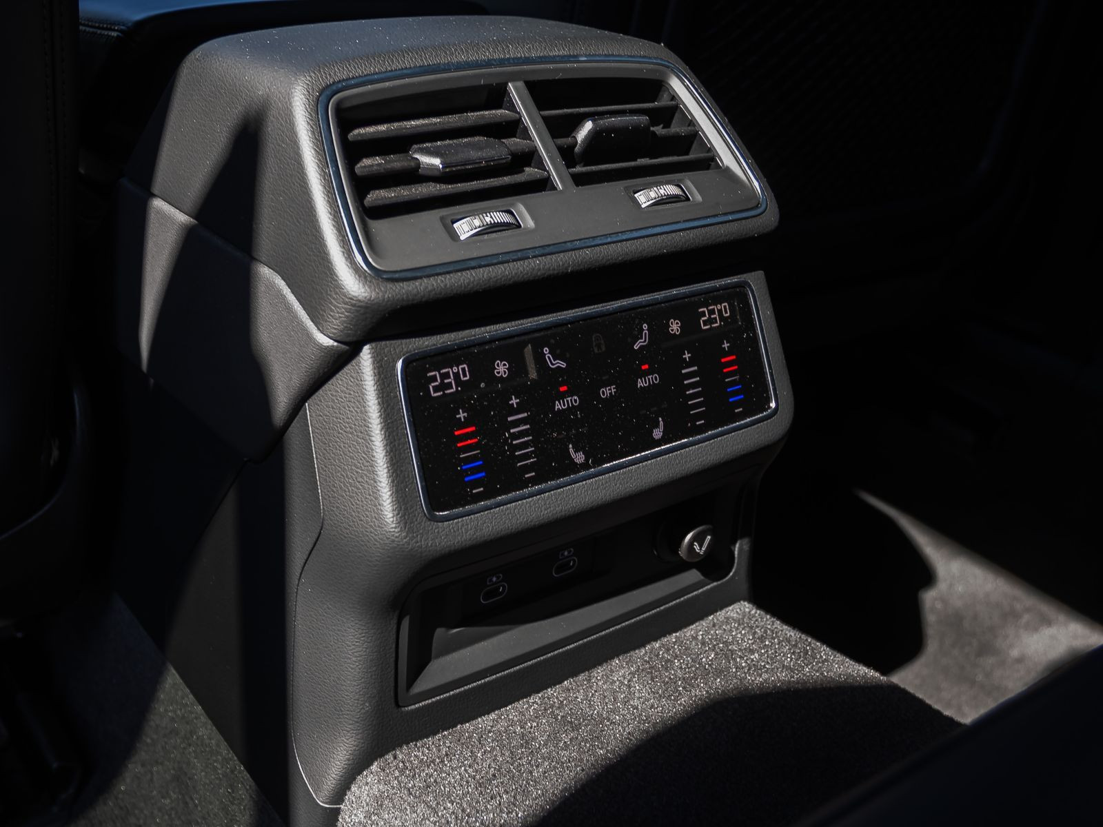 Audi RS 6 Avant Keramikbremse B&O Panorama HD Matrix