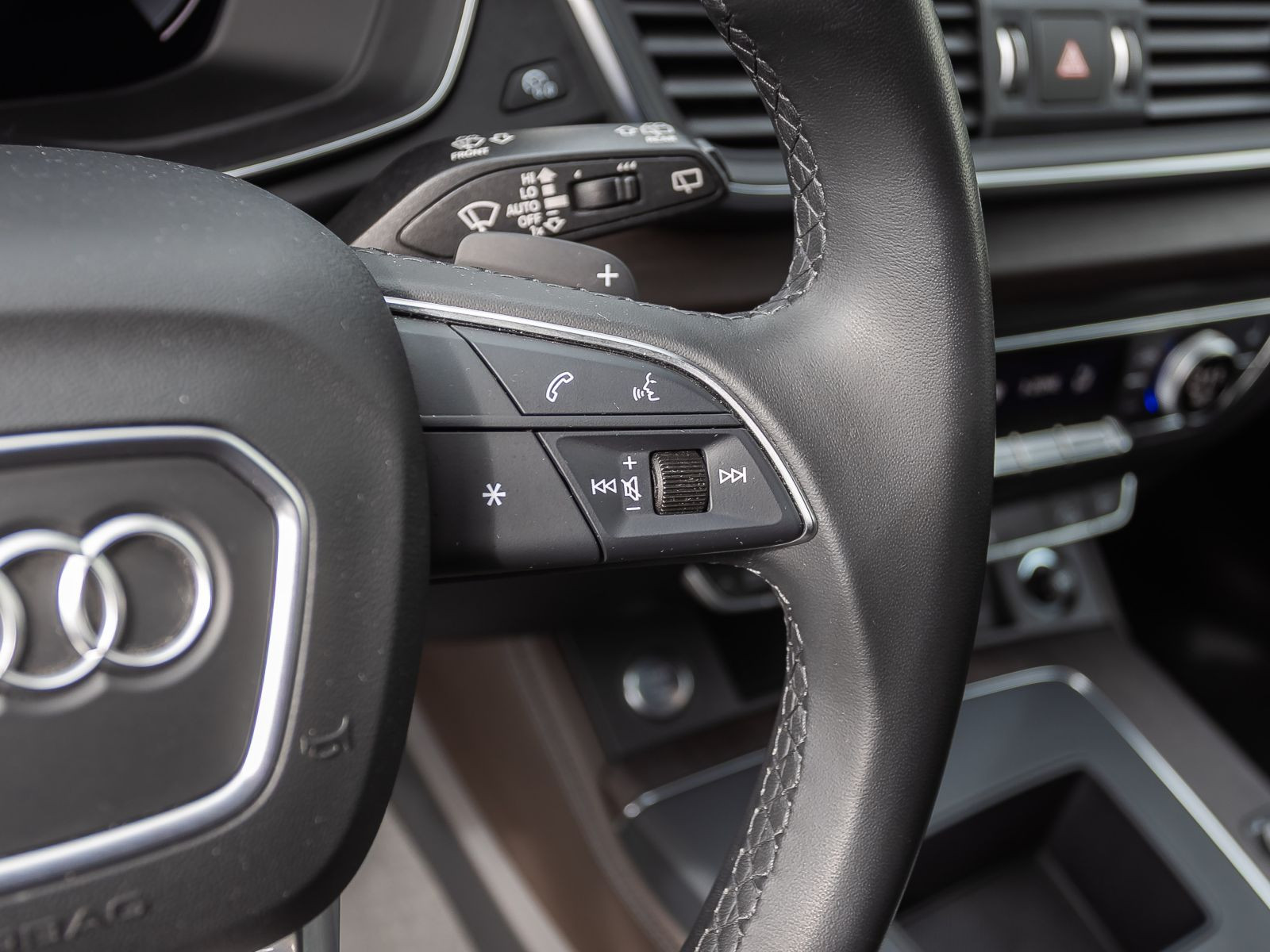 Audi Q5 Sportback S line 50TDI Matrix Standhzg Luftfederung