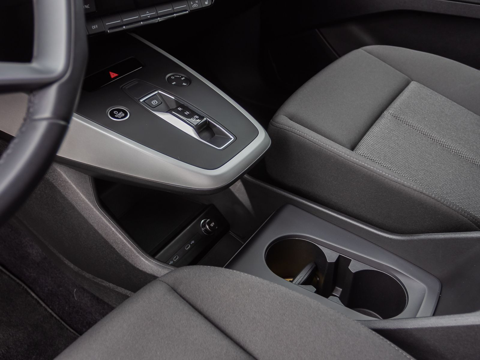 Audi Q4 Sportback e-tron S line 35 LED Standklima ACC