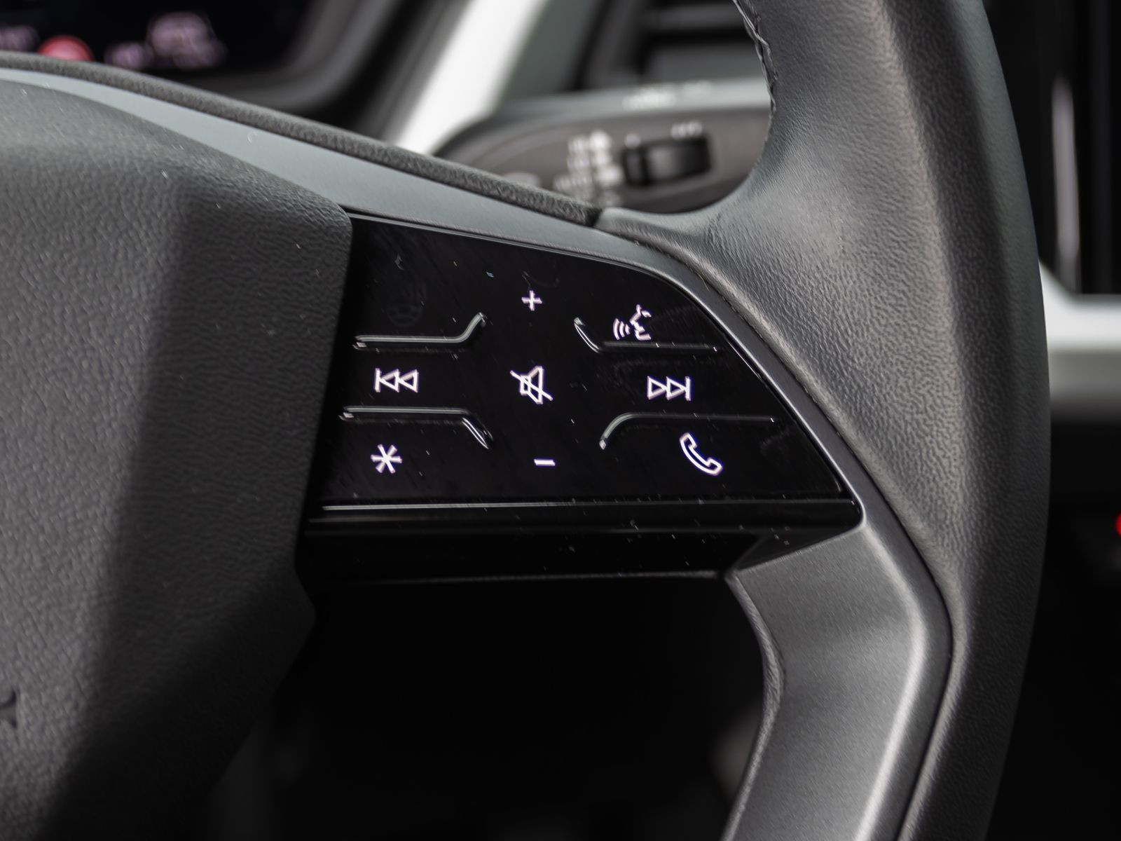 Audi Q4 Sportback e-tron S line 35 LED Standklima ACC