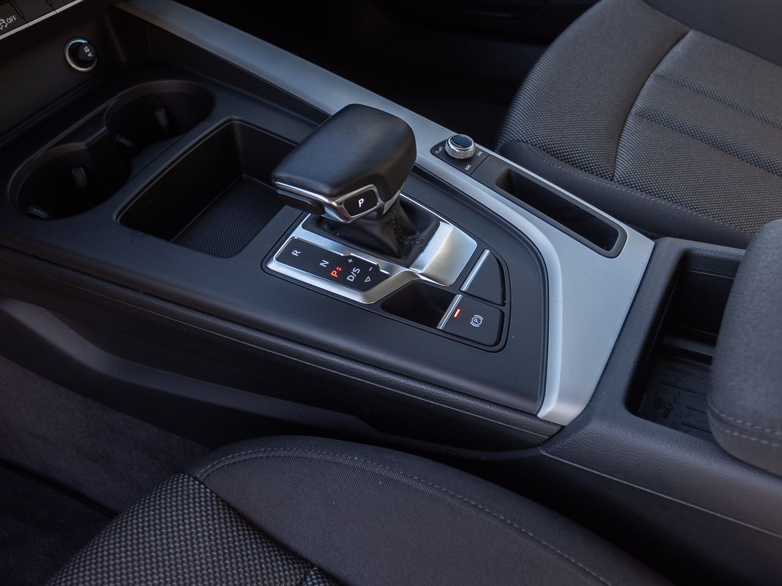 Audi A4 Avant 35TDI Stronic Navi Sitzhzg EPH