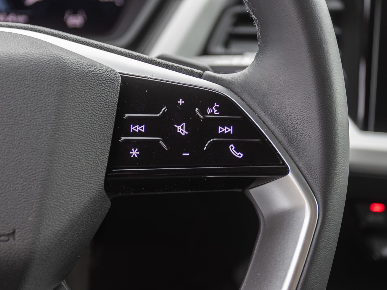 Audi Q4 e-tron 35 Navi ACC EPH Sitzhzg