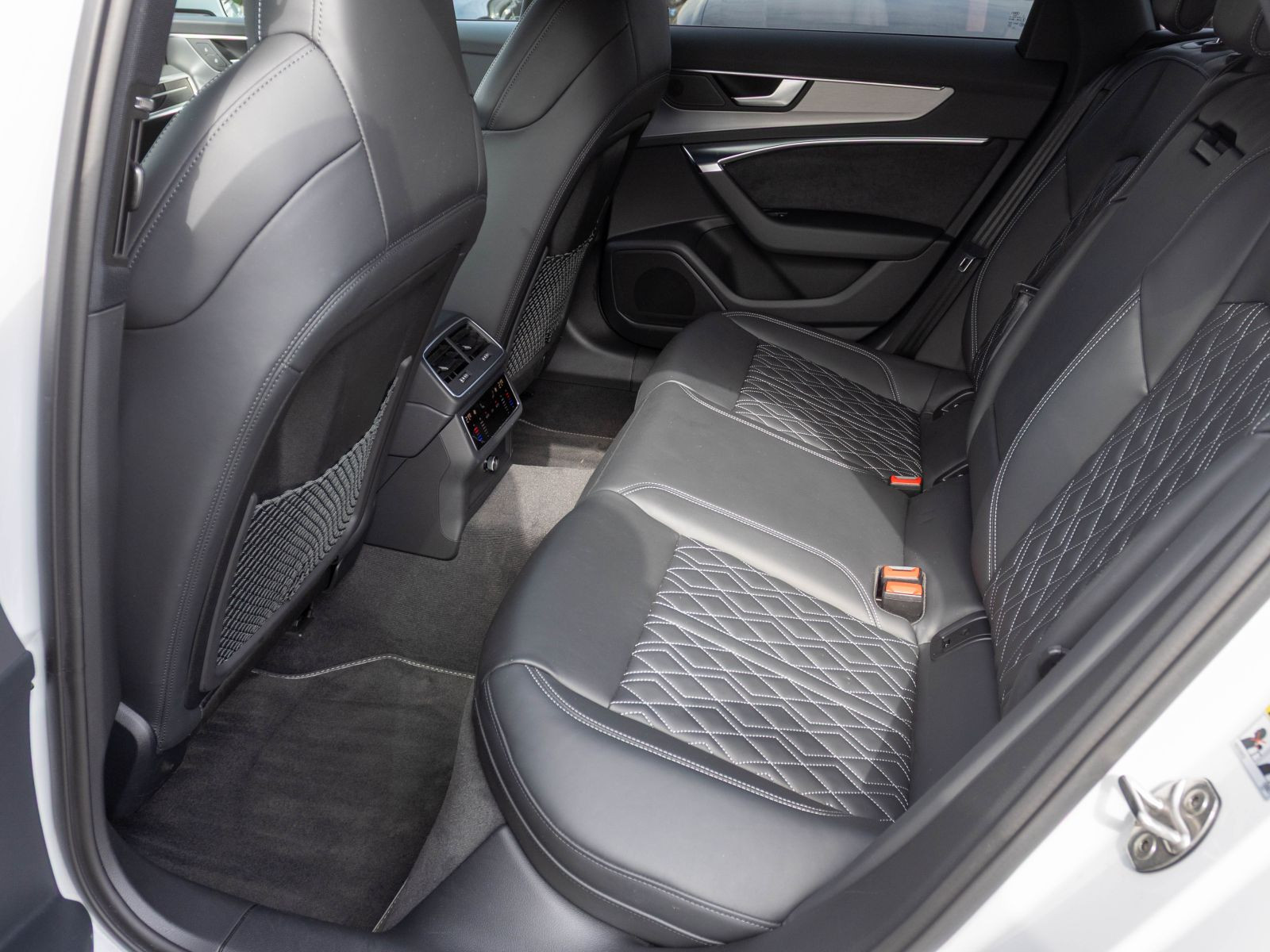 Audi A6 Avant S line 40TDI Stronic Navi EPH Sportsitze